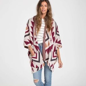 NWT Billabong Enchanted Ways Hooded Poncho